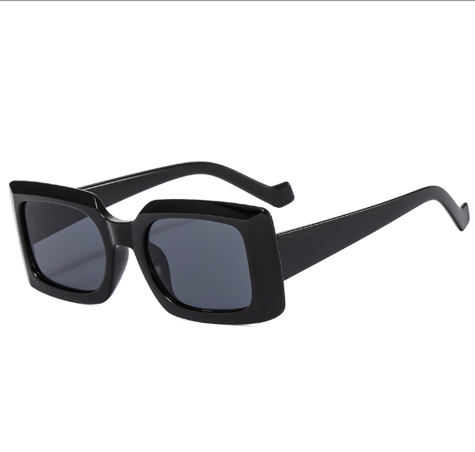 Small box UV resistant sunglasses for men and women