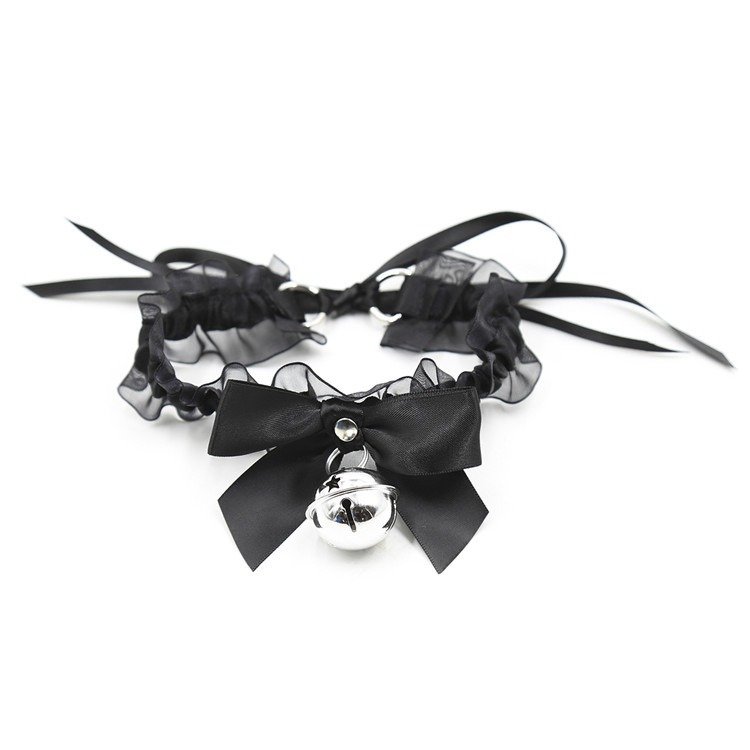 Ladie's Collar with Laces and Bows