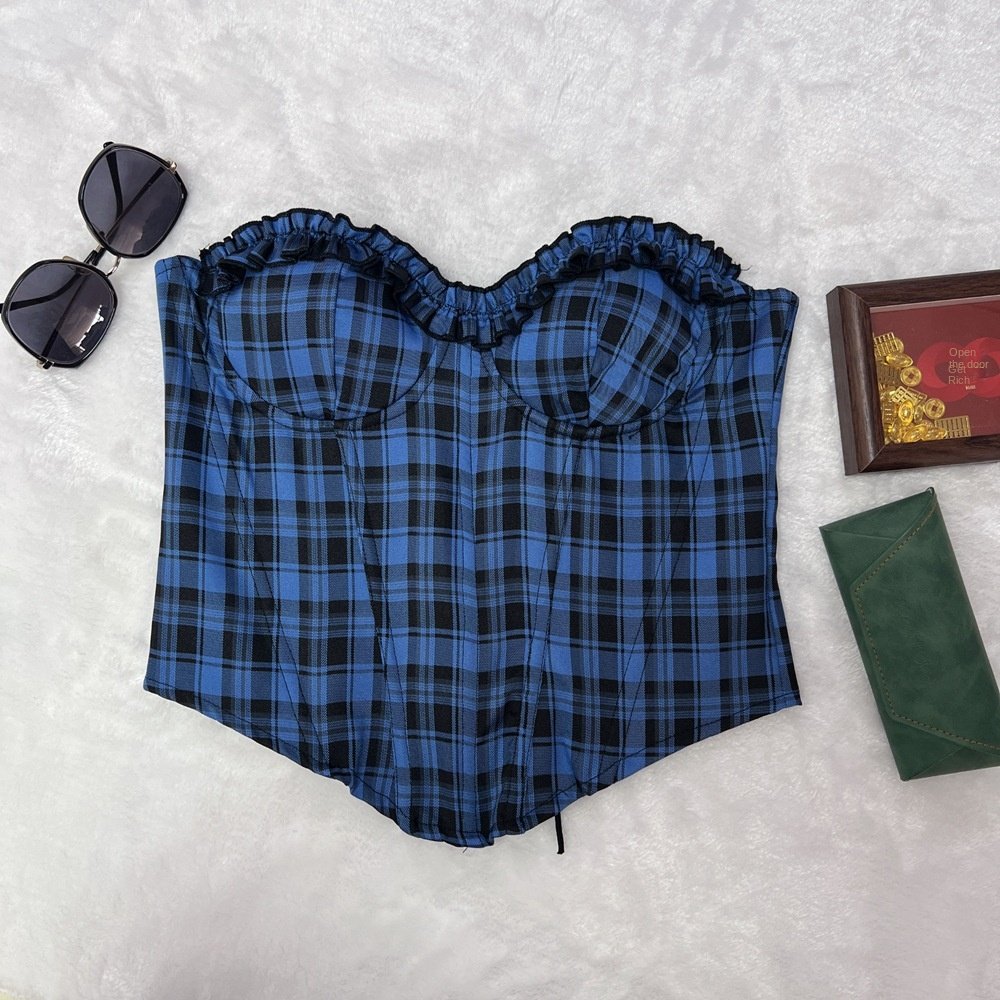 Plaid Provocation: Strapless Fishbone Corset Vest - Image 5