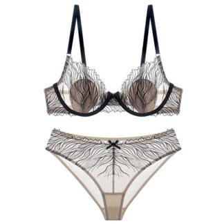 Untamed Grace: Leopard Lace Minimizer Set