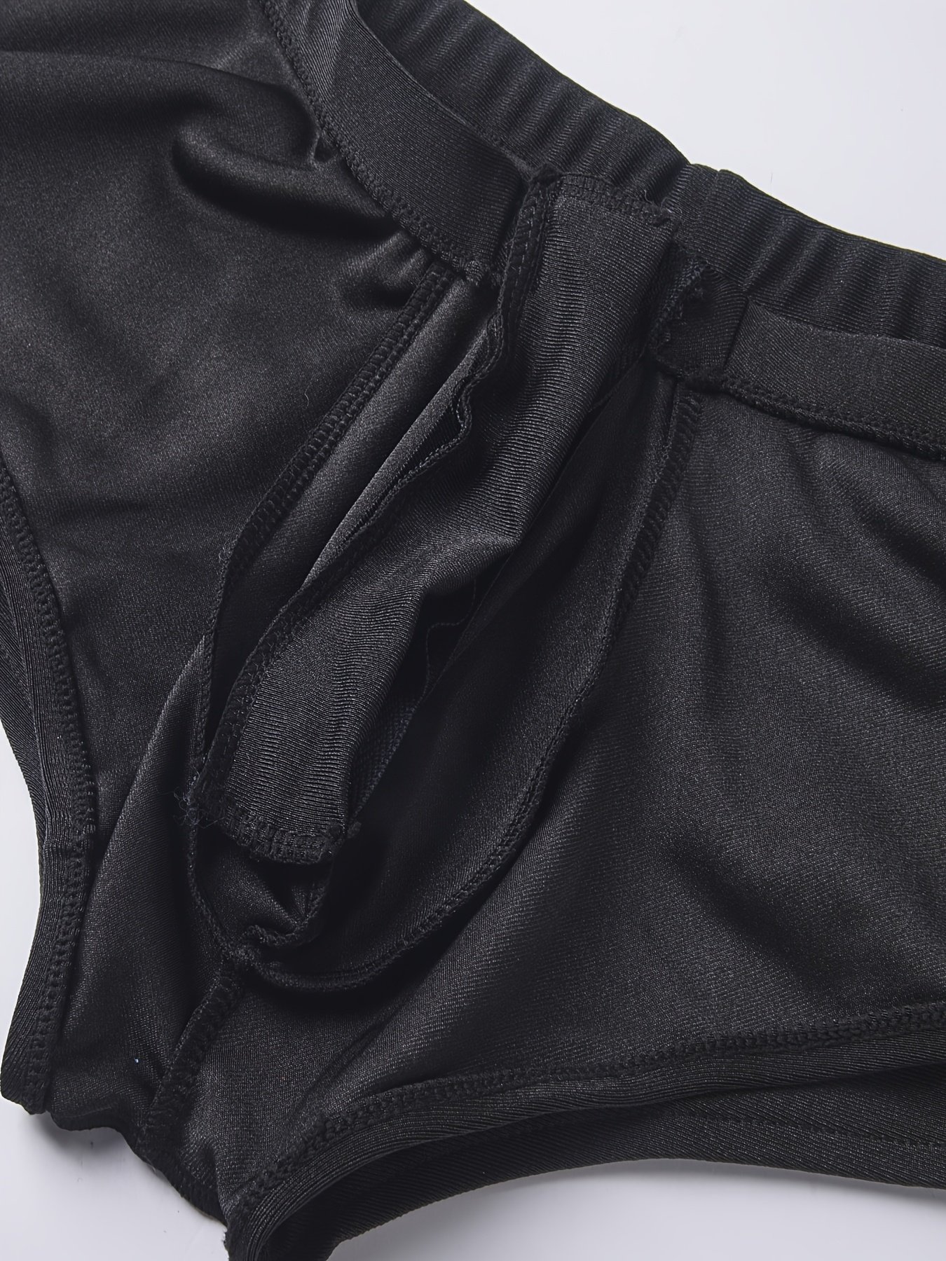 Zipped for Desire - Image 7