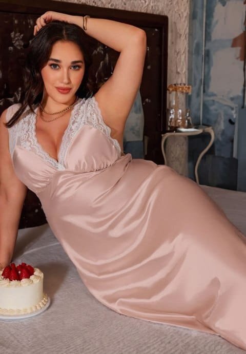 Satin and Lace Nightgown - Image 5