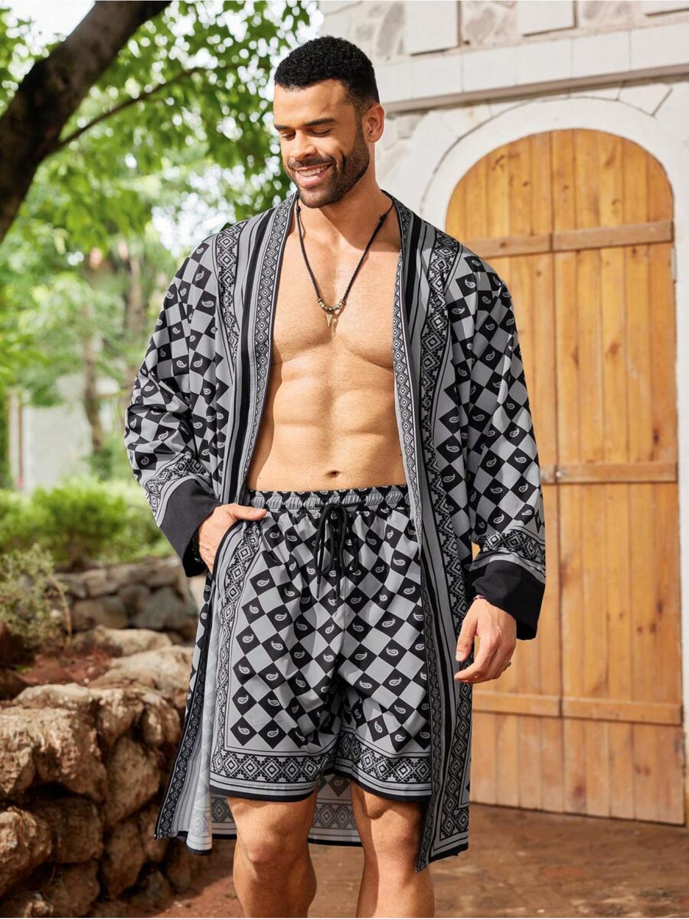 ResortEase Printed Robe And Shorts Set - Image 3