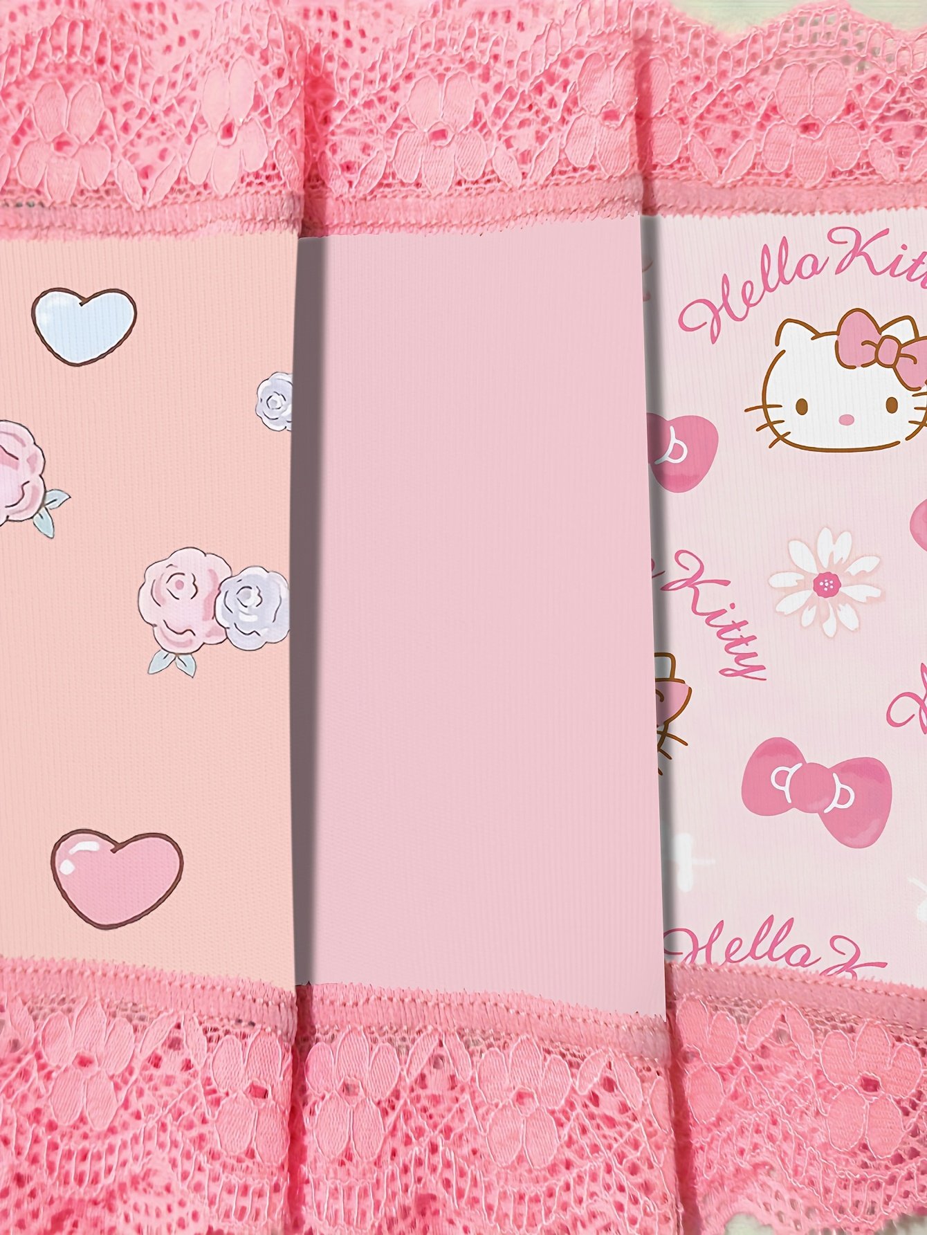 3 Pack Hello Kitty Pink Lace Print Underwear - Image 3